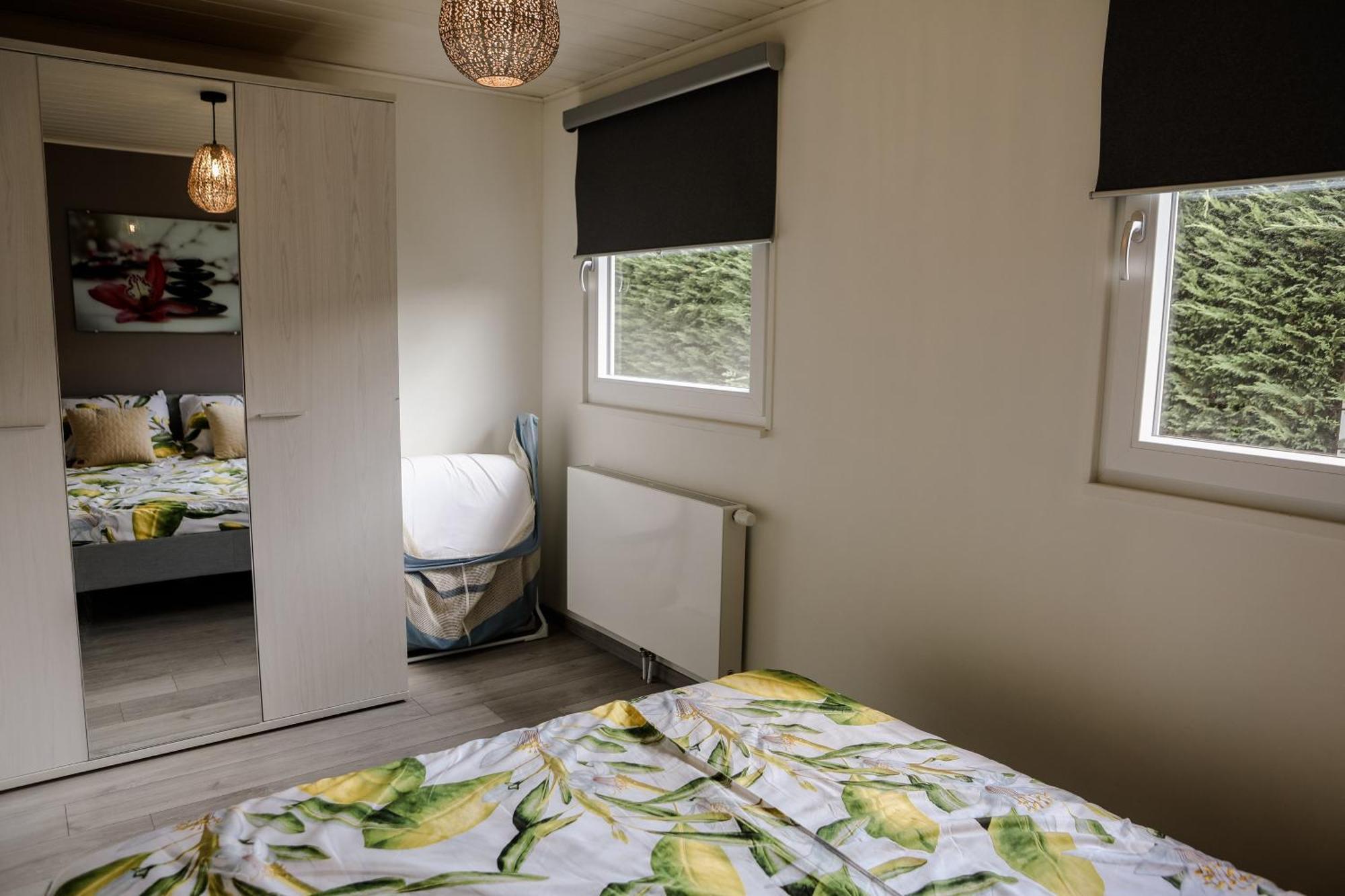Vakantiewoning Op Steenworp Afstand Van Strand En Havens Yerseke Exterior photo